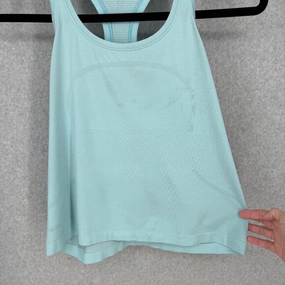 Lululemon Womens Swiftly Tech Racerback 2.0 Tank Top Size 12 Blue Workout Run - Picture 2 of 11